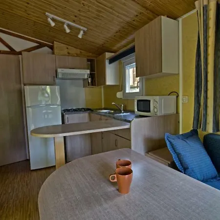 Camping Moli Serradell 3* Campdevánol